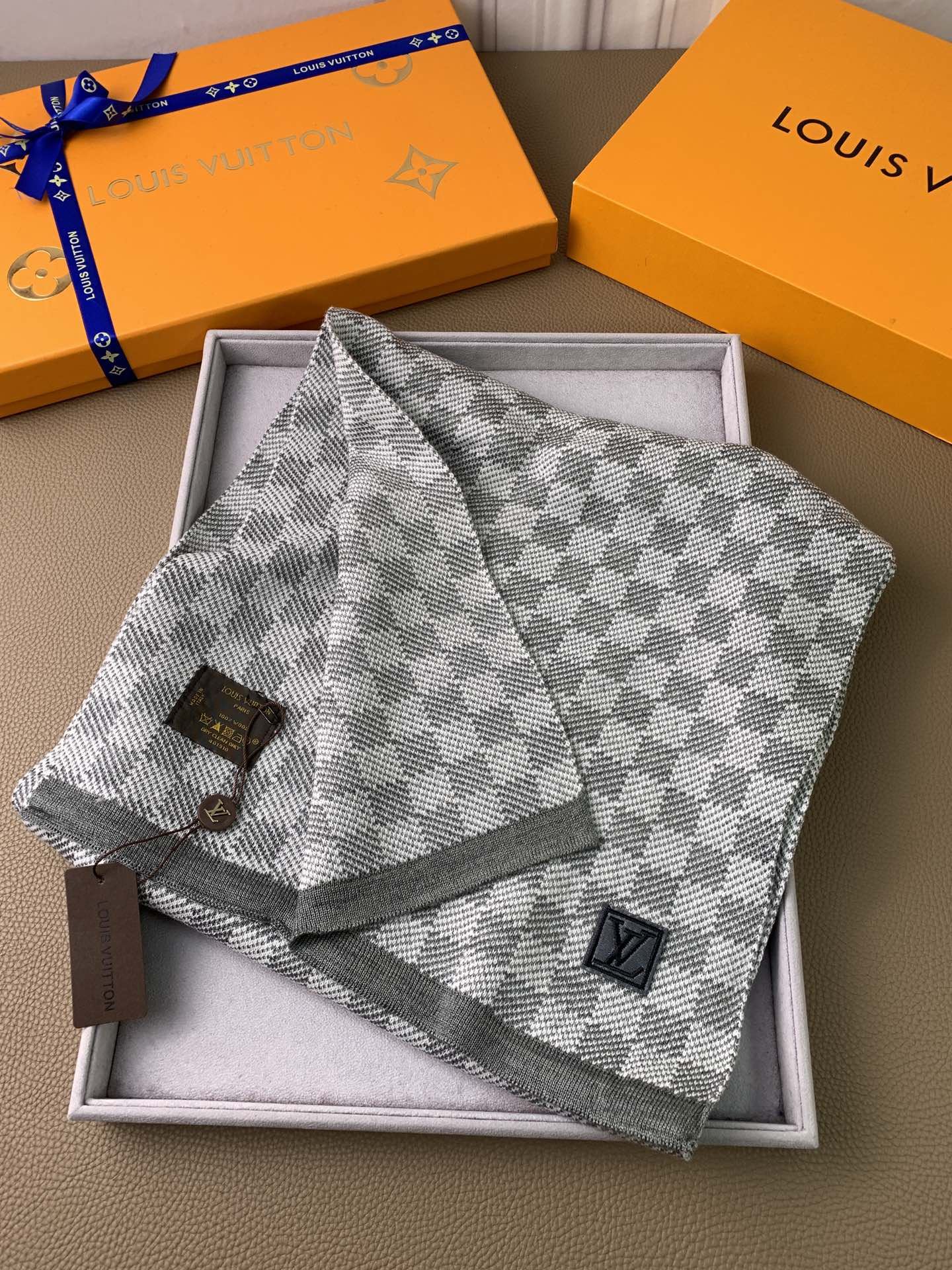 Louis Vuitton Scarf